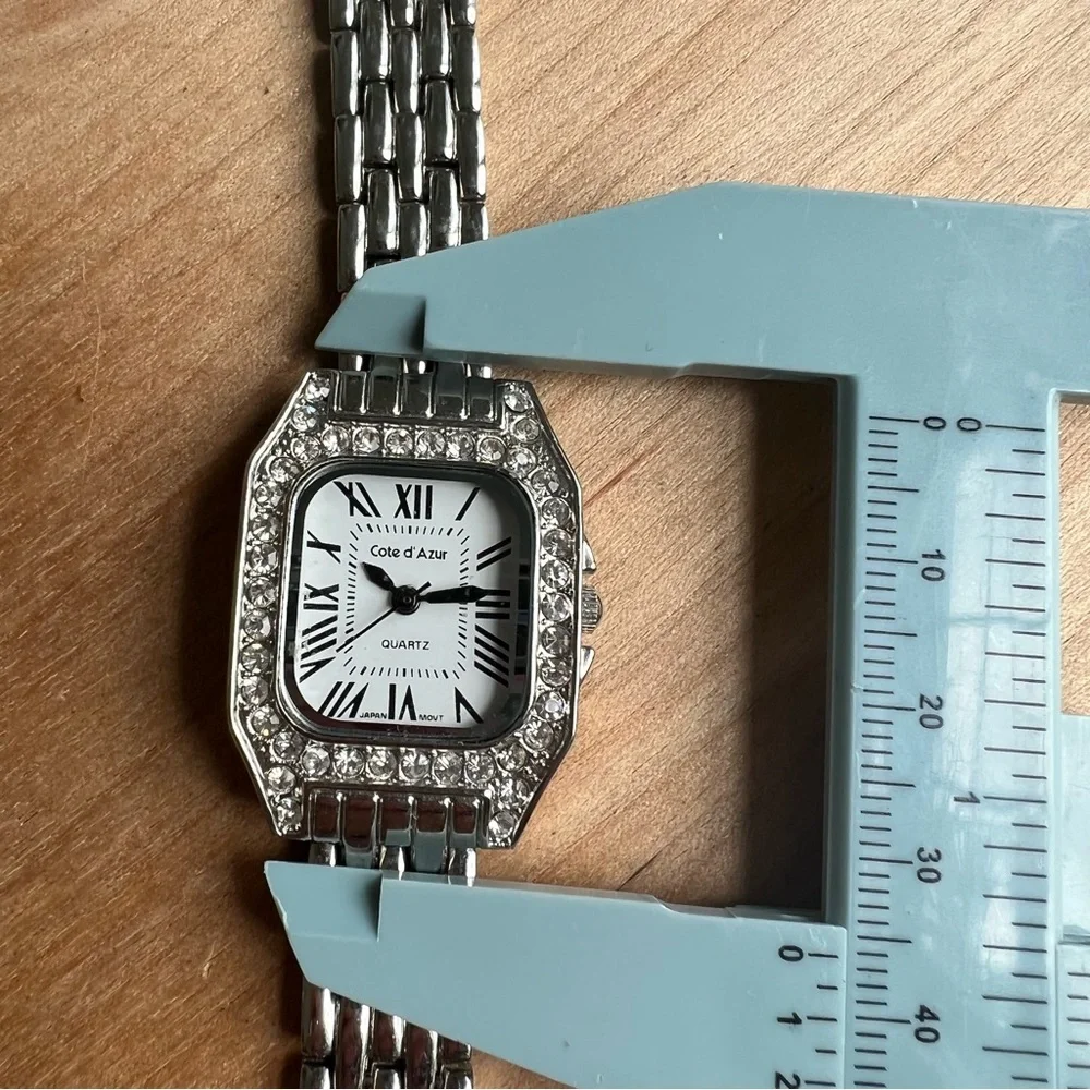 Cote d’ Azur ladies silver tone rectangular cocktail fashion Watch NEW BATTERY